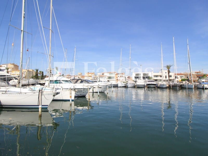 1 sypialnia Mieszkanie na sprzedaż w Empuriabrava z garażem - 425 000 € (Ref: 9456232)