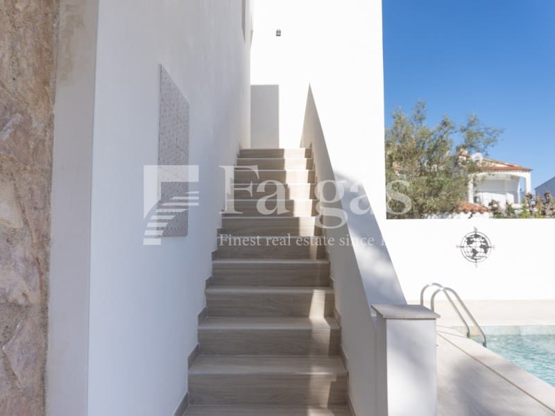 3 bedroom Flat for sale in Empuriabrava with pool - € 495,000 (Ref: 9462063)