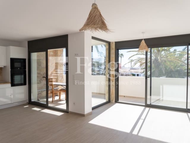 3 slaapkamer Flat te koop in Empuriabrava, Castelló d'Empúries met zwembad - € 495.000 (Ref: 9462063)