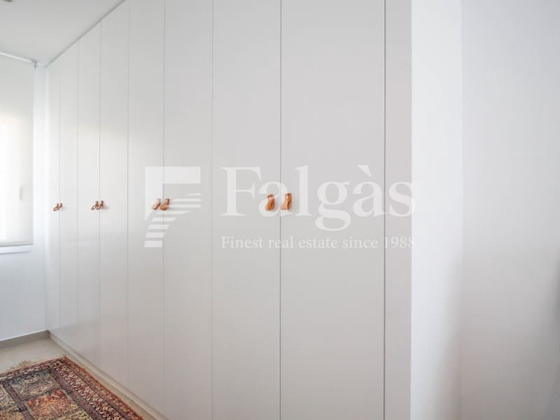 4 Zimmer Villa zu verkaufen in Empuriabrava mit Garage - 1.395.000 € (Ref: 9670322)