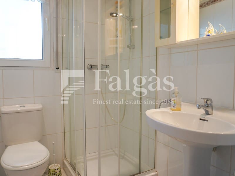 4 sypialnia Willa na sprzedaż w Empuriabrava z garażem - 495 000 € (Ref: 9780416)