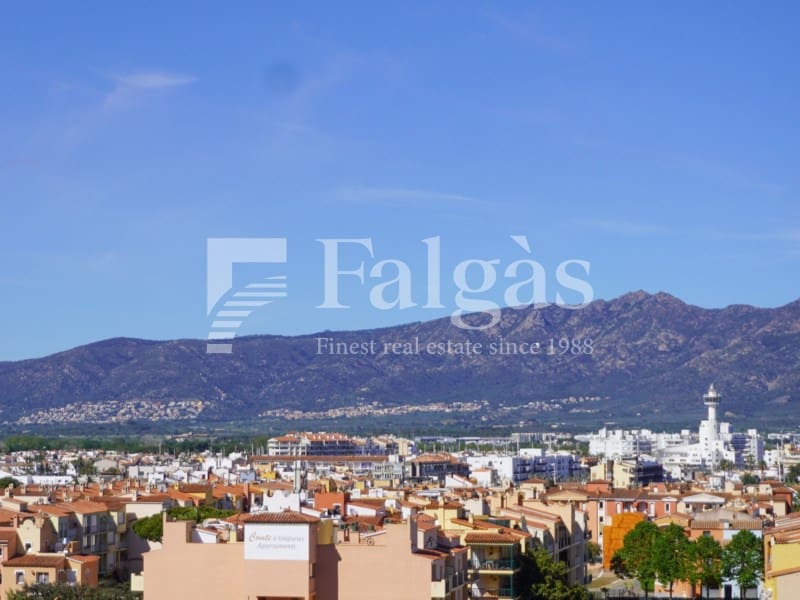 Lägenhet till salu i Empuriabrava - 119 000 € (Ref: 9783238)