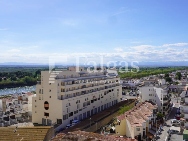 Lägenhet till salu i Empuriabrava - 119 000 € (Ref: 9783238)