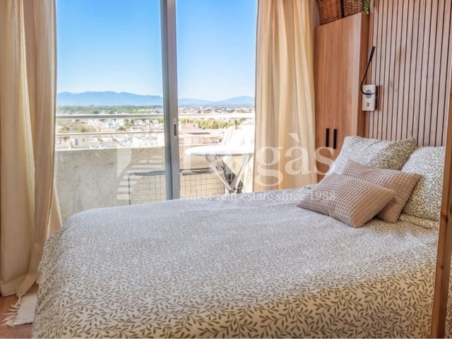Apartamento para venda em Empuriabrava, Castelló d'Empúries - 119 000 € (Ref: 9783238)