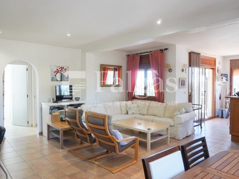 4 quarto Moradia para venda em Pau com piscina garagem - 685 000 € (Ref: 9817918)