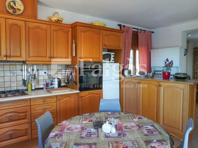 4 quarto Moradia para venda em Pau com piscina garagem - 685 000 € (Ref: 9817918)