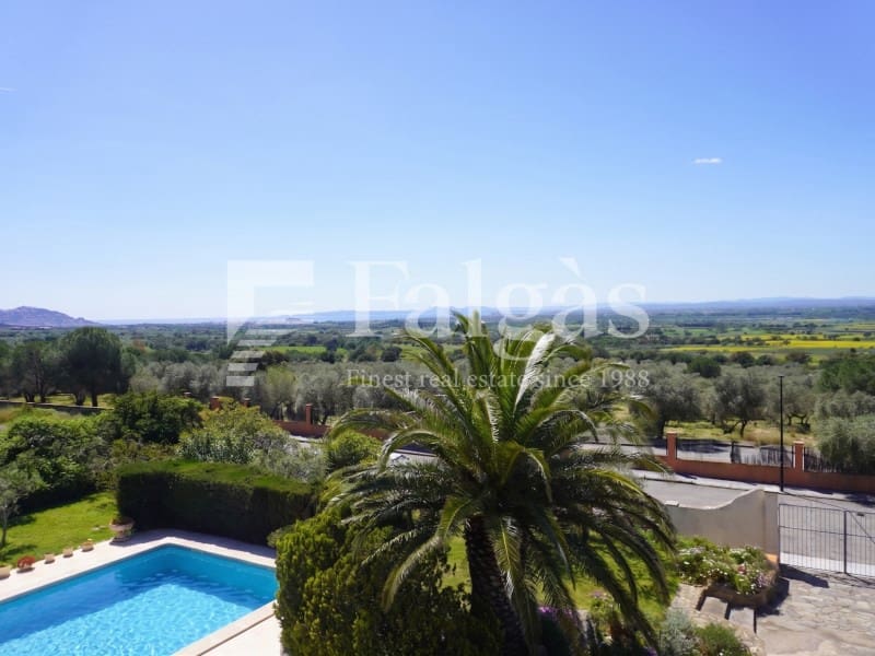 4 quarto Moradia para venda em Pau com piscina garagem - 685 000 € (Ref: 9817918)