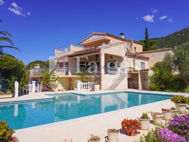 4 quarto Moradia para venda em Pau com piscina garagem - 685 000 € (Ref: 9817918)