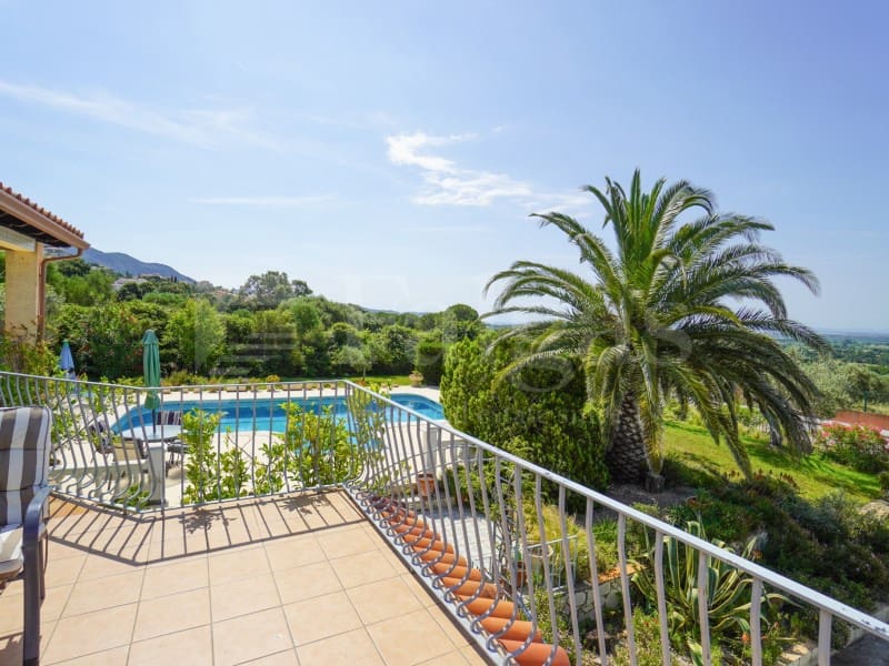 4 camera da letto Villa in vendita in Pau con piscina garage - 680.000 € (Rif: 9817918)