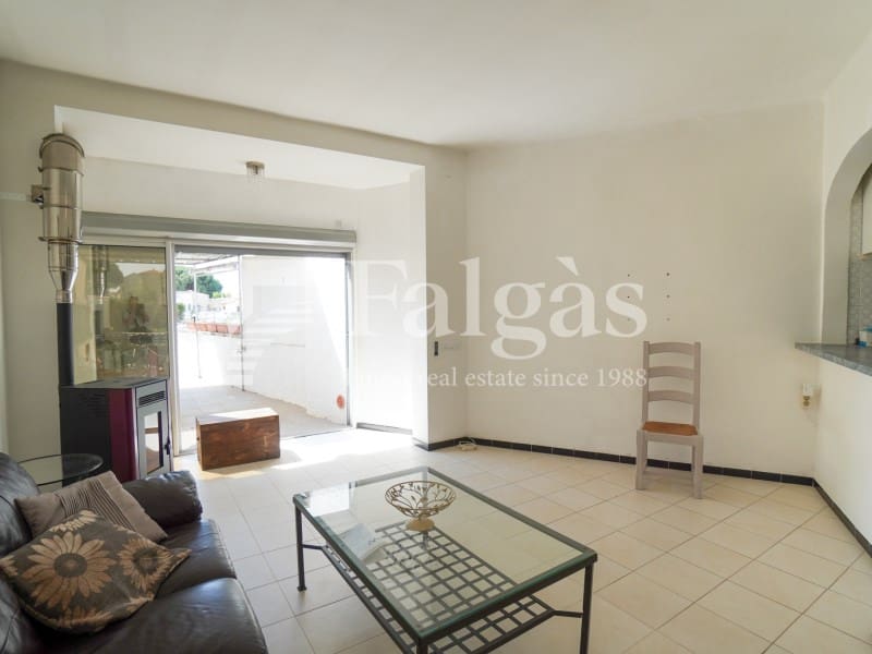 Casa de 4 habitaciones en Empuriabrava en venta - 450.000 € (Ref: 9849347)