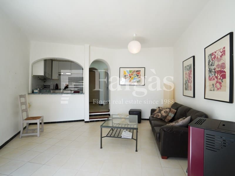 Casa de 4 habitaciones en Empuriabrava en venta - 450.000 € (Ref: 9849347)