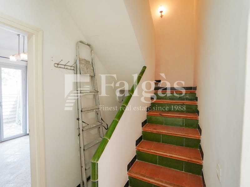 Casa de 4 habitaciones en Empuriabrava en venta - 450.000 € (Ref: 9849347)