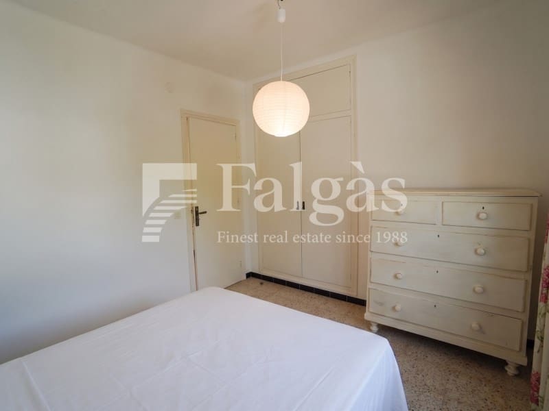 Casa de 4 habitaciones en Empuriabrava en venta - 450.000 € (Ref: 9849347)