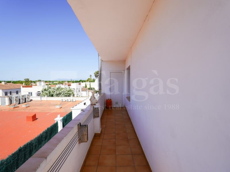 2 Zimmer Wohnung zu verkaufen in Empuriabrava - 181.000 € (Ref: 9906866)