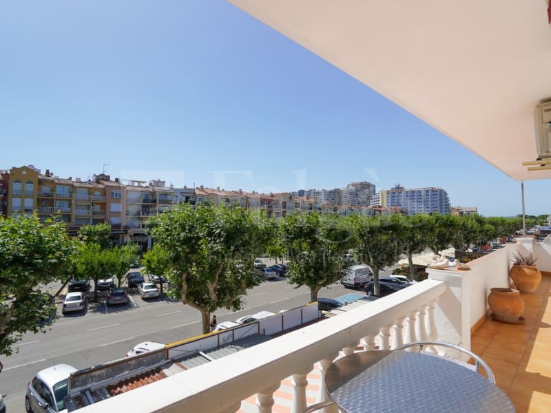 2 Zimmer Wohnung zu verkaufen in Empuriabrava - 181.000 € (Ref: 9906866)