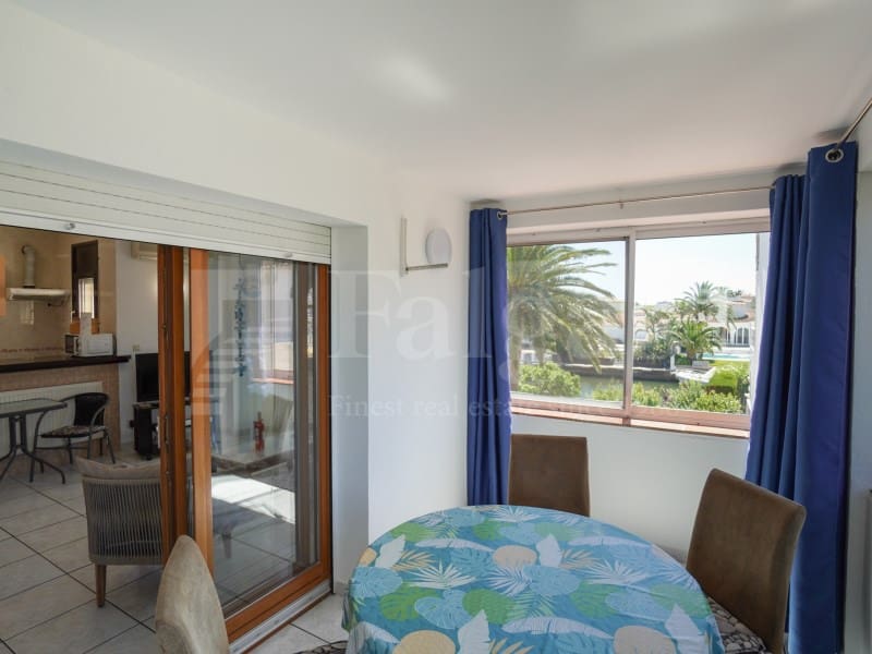 4 quarto Moradia para venda em Empuriabrava com piscina - 890 000 € (Ref: 9906867)