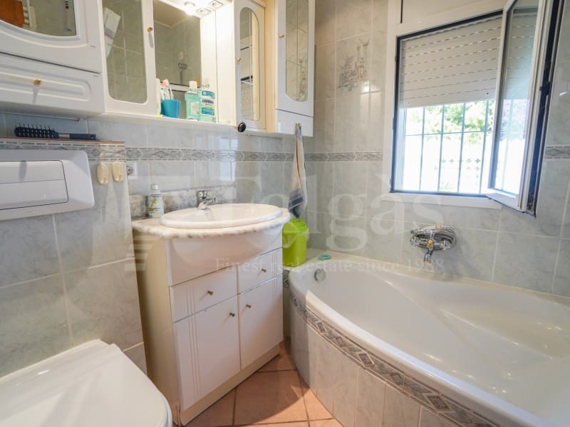 4 quarto Moradia para venda em Empuriabrava com piscina - 890 000 € (Ref: 9906867)