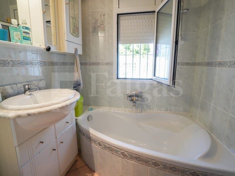 4 quarto Moradia para venda em Empuriabrava com piscina - 890 000 € (Ref: 9906867)
