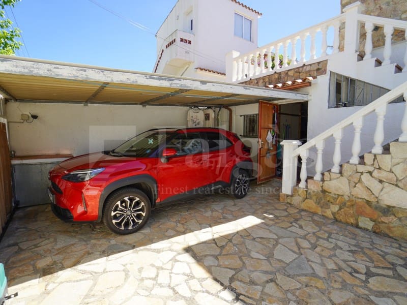 4 quarto Moradia para venda em Empuriabrava com piscina - 890 000 € (Ref: 9906867)