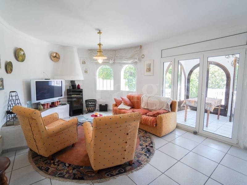 4 sypialnia Willa na sprzedaż w Empuriabrava z garażem - 675 000 € (Ref: 9910412)