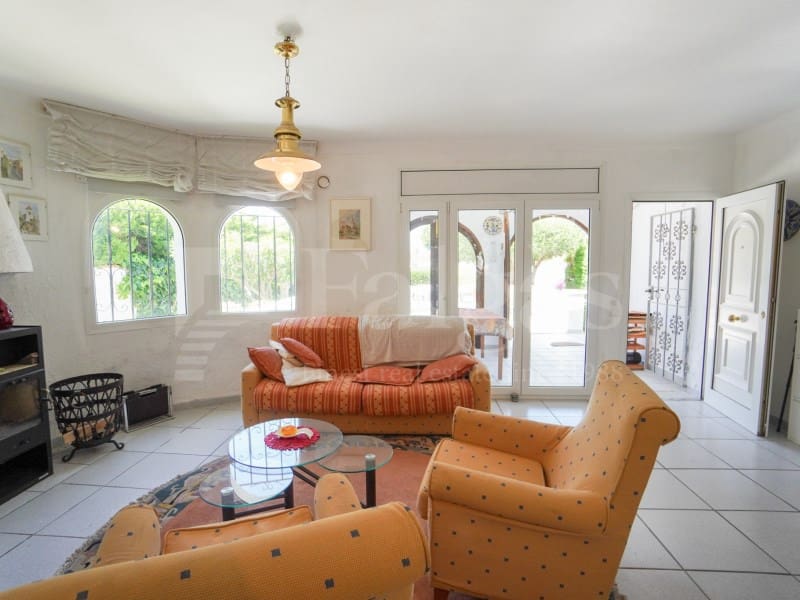 4 sypialnia Willa na sprzedaż w Empuriabrava z garażem - 675 000 € (Ref: 9910412)