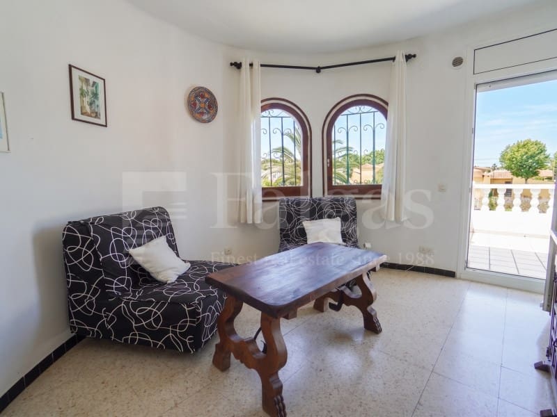 4 sypialnia Willa na sprzedaż w Empuriabrava z garażem - 675 000 € (Ref: 9910412)