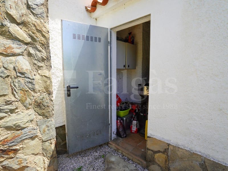 4 sypialnia Willa na sprzedaż w Empuriabrava z garażem - 675 000 € (Ref: 9910412)