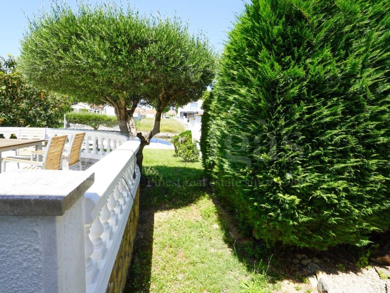 4 sypialnia Willa na sprzedaż w Empuriabrava z garażem - 675 000 € (Ref: 9910412)