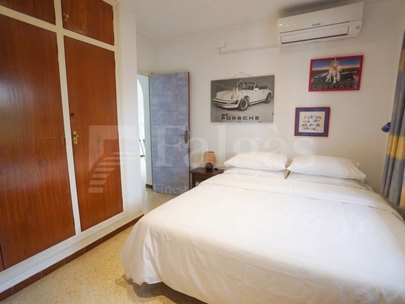 3 chambre Villa/Maison à vendre à Empuriabrava avec garage - 890 000 € (Ref: 9912767)