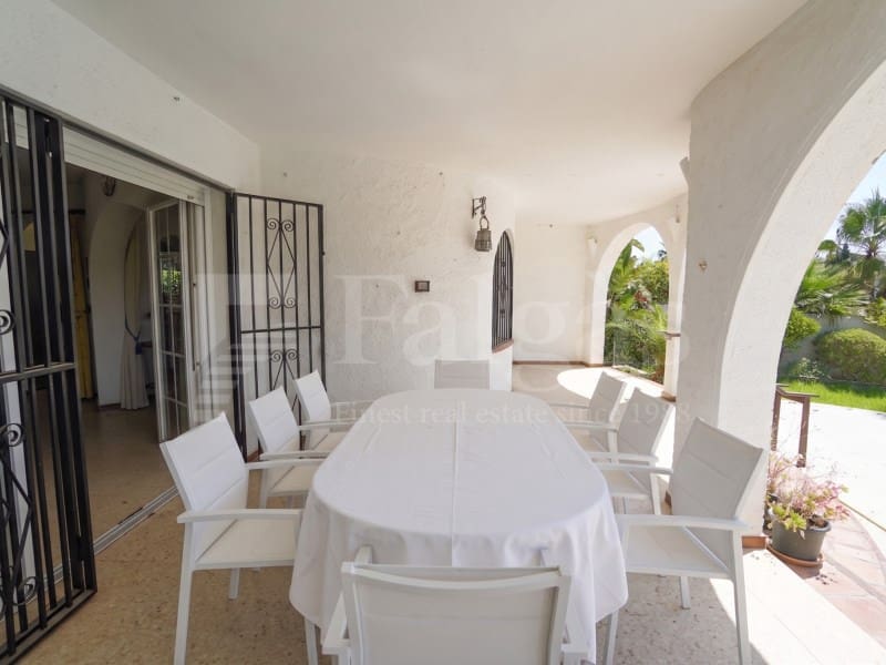 3 chambre Villa/Maison à vendre à Empuriabrava avec garage - 890 000 € (Ref: 9912767)