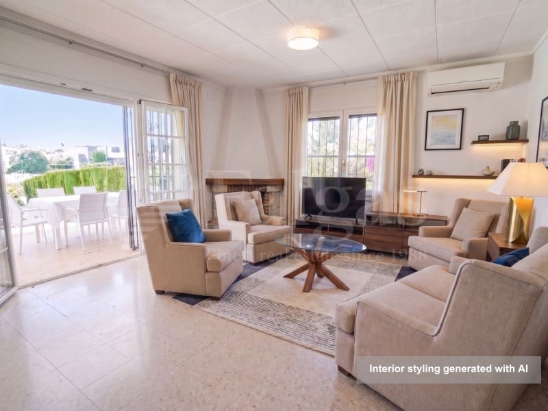 3 chambre Villa/Maison à vendre à Empuriabrava avec garage - 890 000 € (Ref: 9912767)