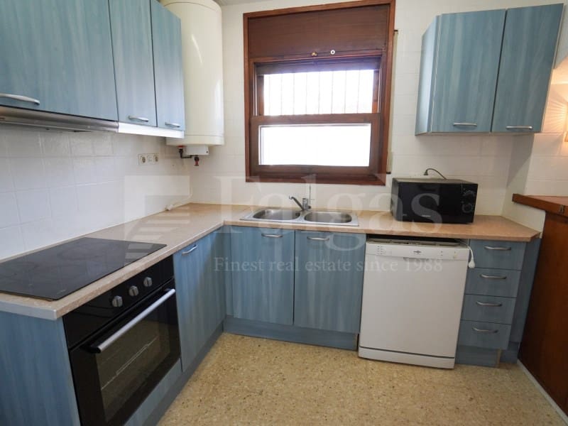 3 bedroom Villa for sale in Empuriabrava with garage - € 860,000 (Ref: 9915811)