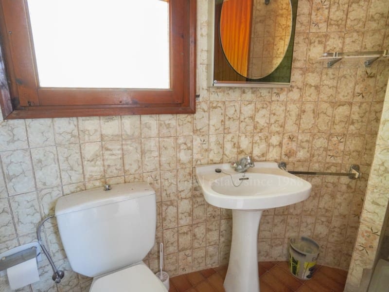 3 bedroom Villa for sale in Empuriabrava with garage - € 860,000 (Ref: 9915811)