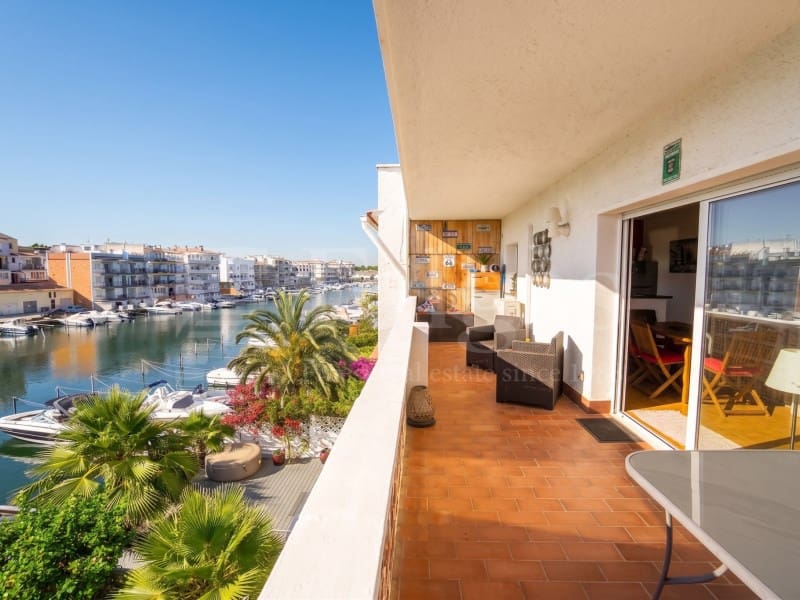 3 chambre Appartement à vendre à Empuriabrava - 329 000 € (Ref: 9922296)