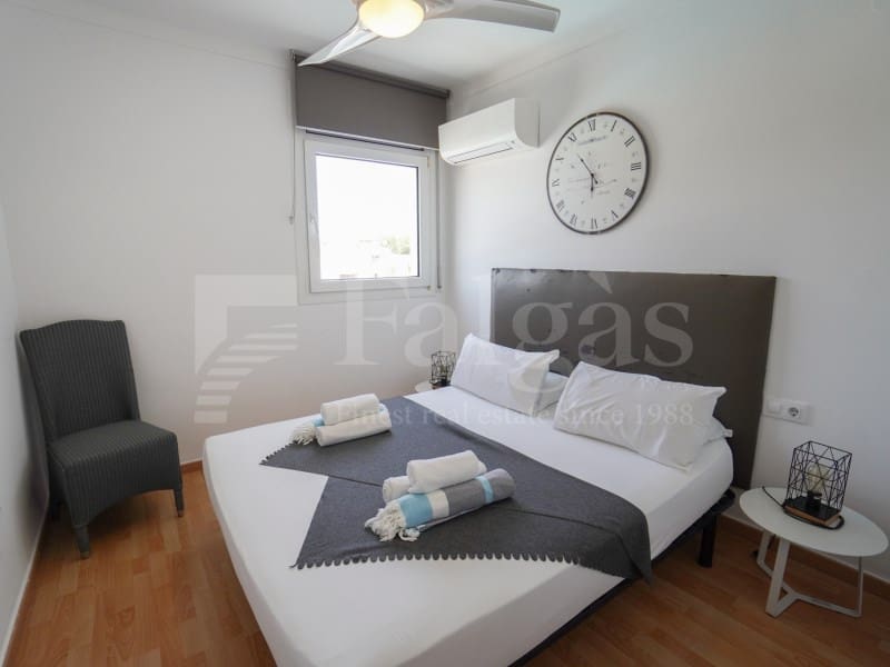 7 bedroom Villa for sale in Empuriabrava with garage - € 1,450,000 (Ref: 9929036)