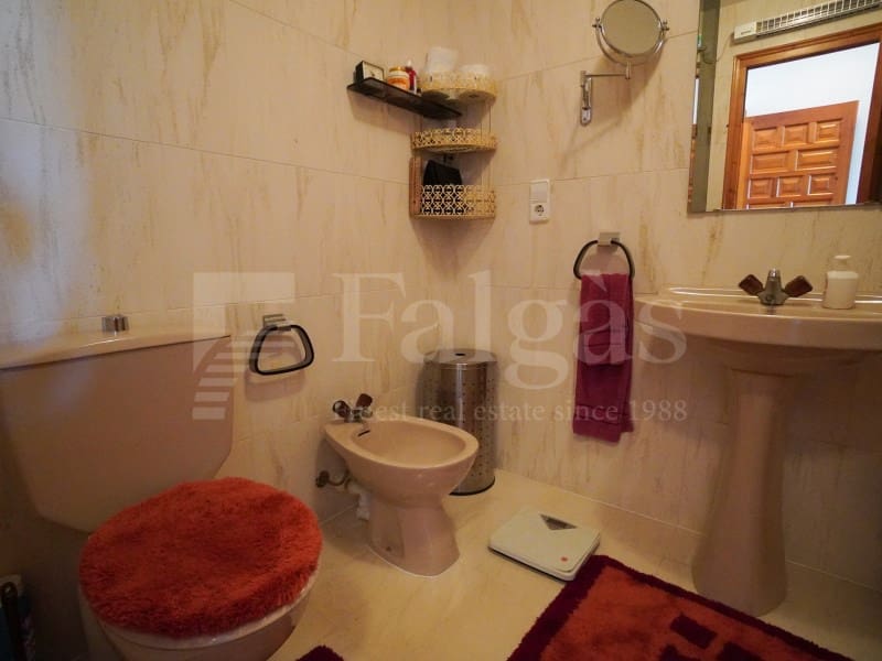 1 quarto Apartamento para venda em Empuriabrava com garagem - 285 000 € (Ref: 9937813)