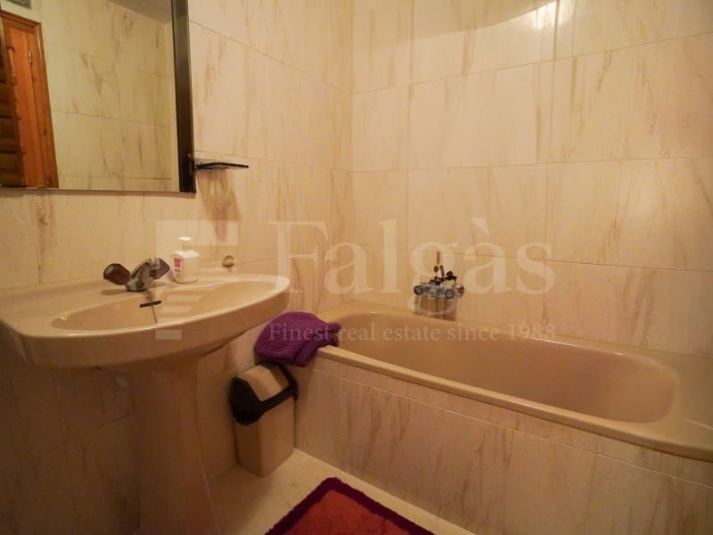 1 quarto Apartamento para venda em Empuriabrava com garagem - 285 000 € (Ref: 9937813)