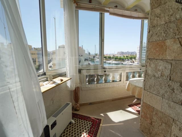 1 quarto Apartamento para venda em Empuriabrava, Castelló d'Empúries com garagem - 285 000 € (Ref: 9937813)