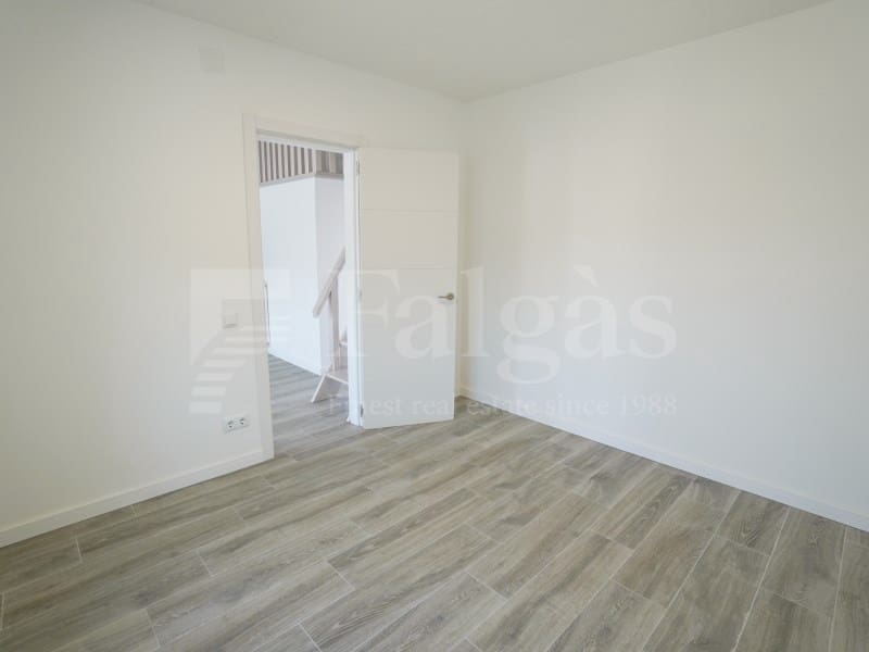 2 soverom Hus til salgs i Empuriabrava - € 339 000 (Ref: 9953909)