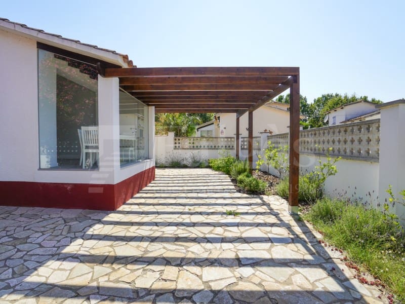 2 soverom Hus til salgs i Empuriabrava - € 339 000 (Ref: 9953909)