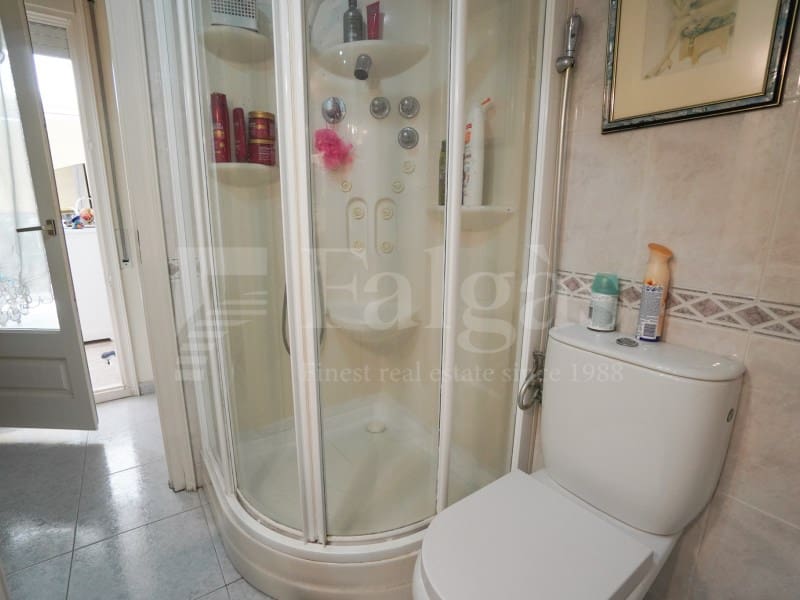 4 quarto Moradia para venda em Empuriabrava com piscina garagem - 525 000 € (Ref: 9957619)