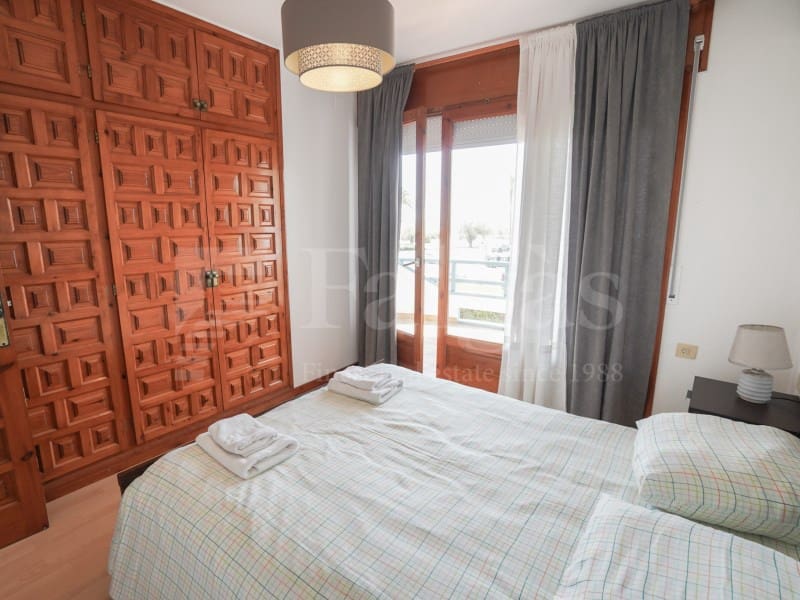 3 chambre Maison de Ville à vendre à Empuriabrava avec garage - 755 000 € (Ref: 9964961)