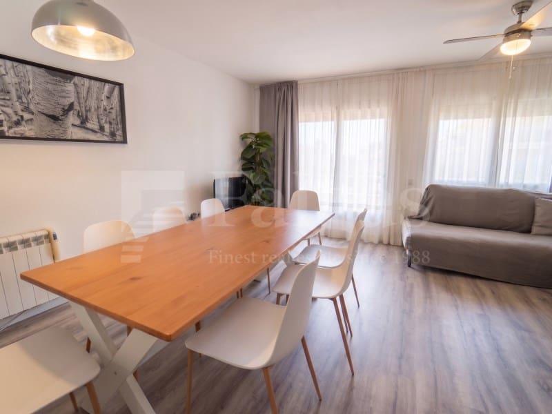 3 chambre Maison de Ville à vendre à Empuriabrava avec garage - 755 000 € (Ref: 9964961)