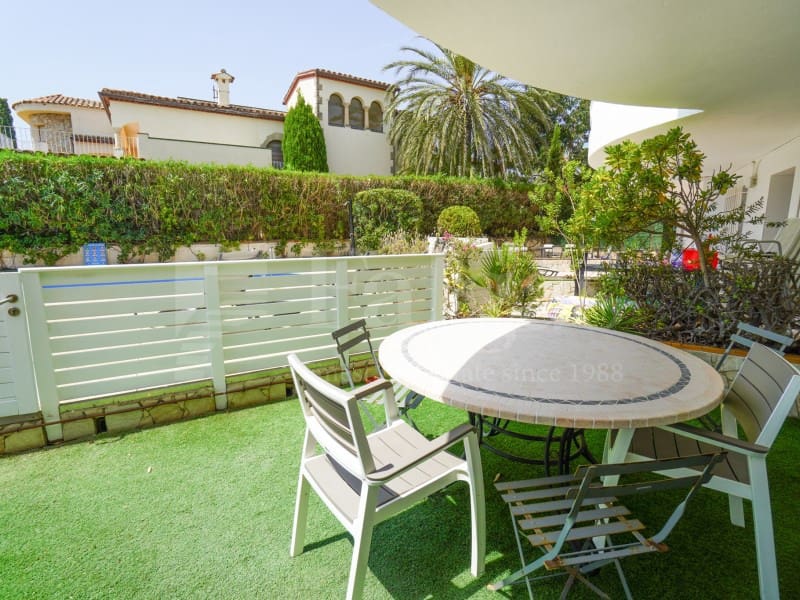 3 chambre Maison de Ville à vendre à Empuriabrava avec garage - 755 000 € (Ref: 9964961)
