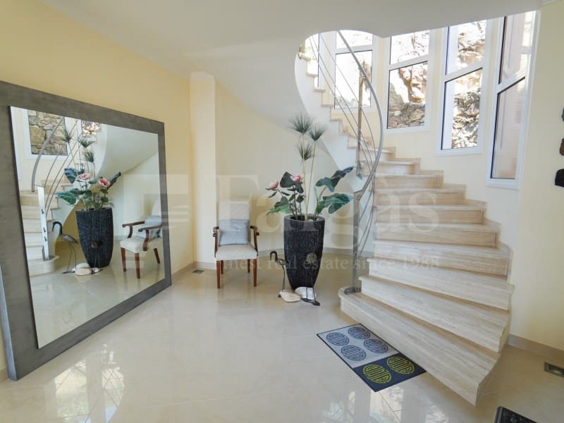 4 soverom Villa til salgs i Roses med svømmebasseng garasje - € 890 000 (Ref: 9970297)