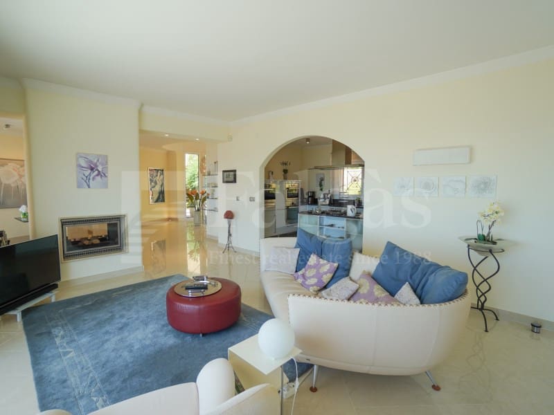 4 soverom Villa til salgs i Roses med svømmebasseng garasje - € 890 000 (Ref: 9970297)