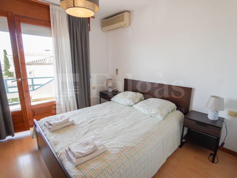 3 bedroom Townhouse for sale in Empuriabrava with garage - € 755,000 (Ref: 9972994)
