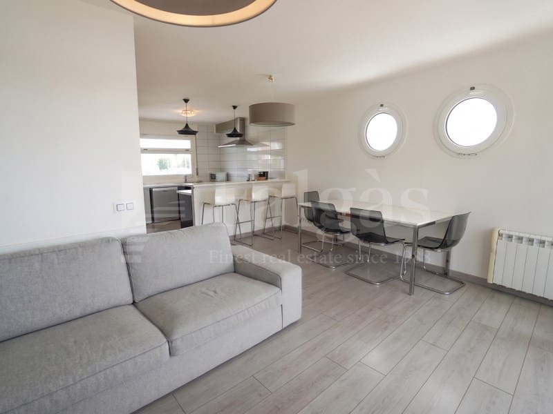 2 bedroom Terraced Villa for sale in Empuriabrava with garage - € 815,000 (Ref: 9972995)