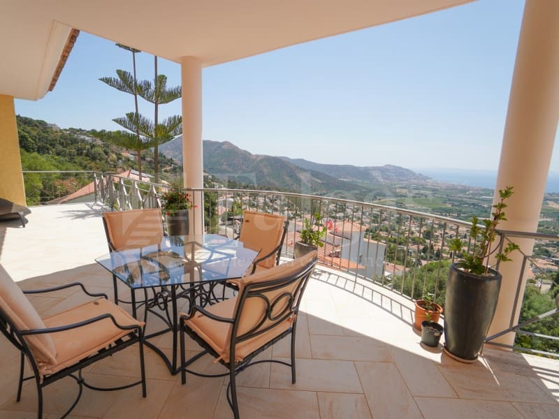 4 soveværelse Villa til salg i El Mas Fumats med swimmingpool garage - € 890.000 (Ref: 9974998)