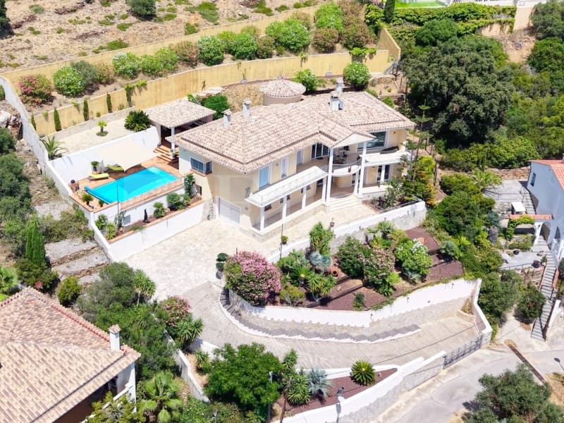 4 soveværelse Villa til salg i El Mas Fumats med swimmingpool garage - € 890.000 (Ref: 9974998)